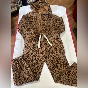 Old Navy Girls Cheetah Print top and pants